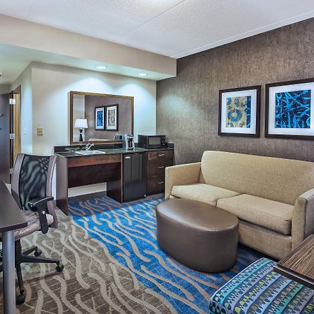 Holiday Inn Express & Suites Dayton South - I-675 By Ihg Shanersville Kültér fotó