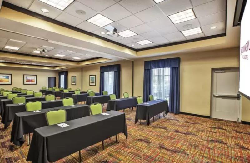 Holiday Inn Express & Suites Dayton South - I-675 By Ihg Shanersville Kültér fotó