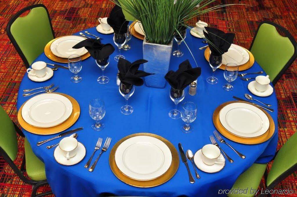 Holiday Inn Express & Suites Dayton South - I-675 By Ihg Shanersville Kültér fotó
